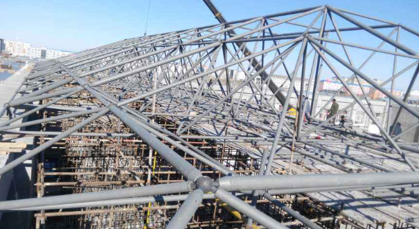 六安细数网架装配中抉择应用钢结构对室第的优势